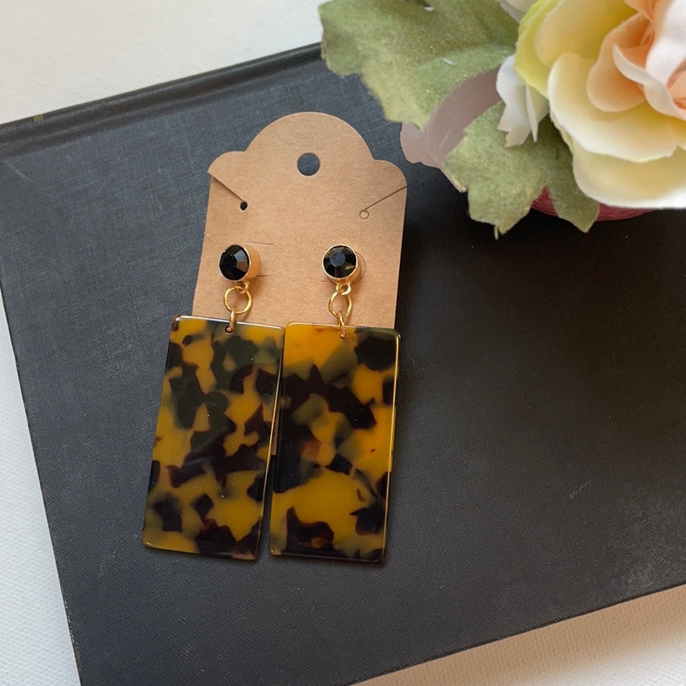 Handcrafted Rectangular Tortoise Shell Drop Earrings - Picture 2 of 5
